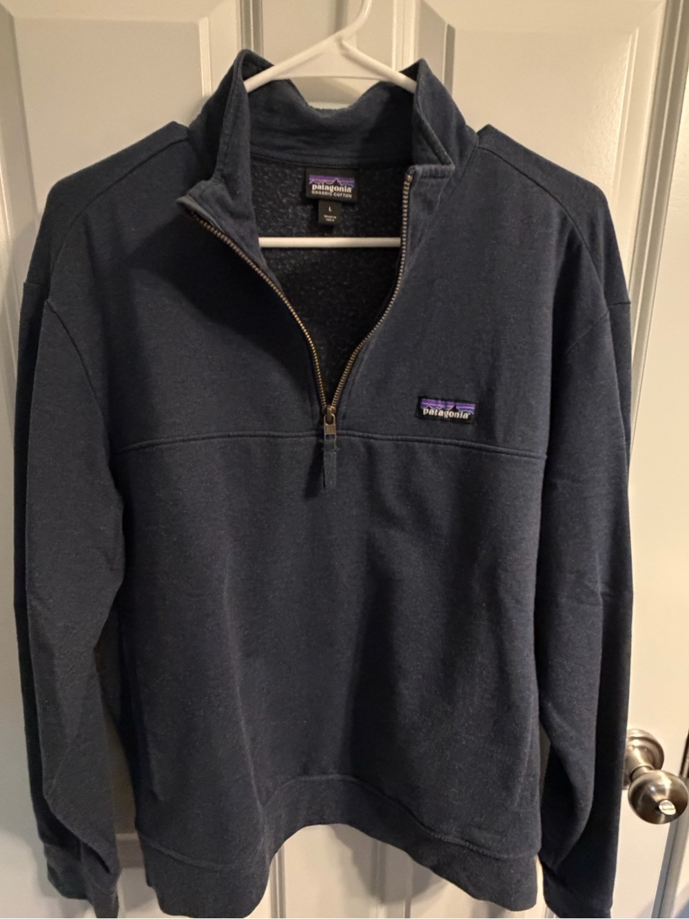 Patagonia Women’s Navy Quarter-Zip Pullover